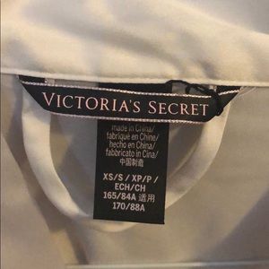 Victoria Secret silky robe NWOT